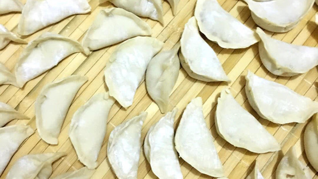 西葫芦肉饺子的做法