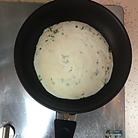 十分钟健康早餐之酱香鸡蛋手抓饼的做法图解1