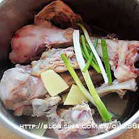 骨汤馄饨面的做法图解2