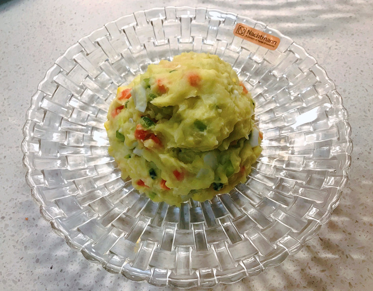 减脂餐：土豆泥鸡蛋沙拉的做法
