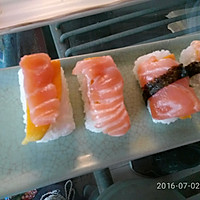 芒果三文鱼寿司的做法图解6