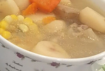 粉葛胡萝卜玉米马蹄猪脚汤的做法