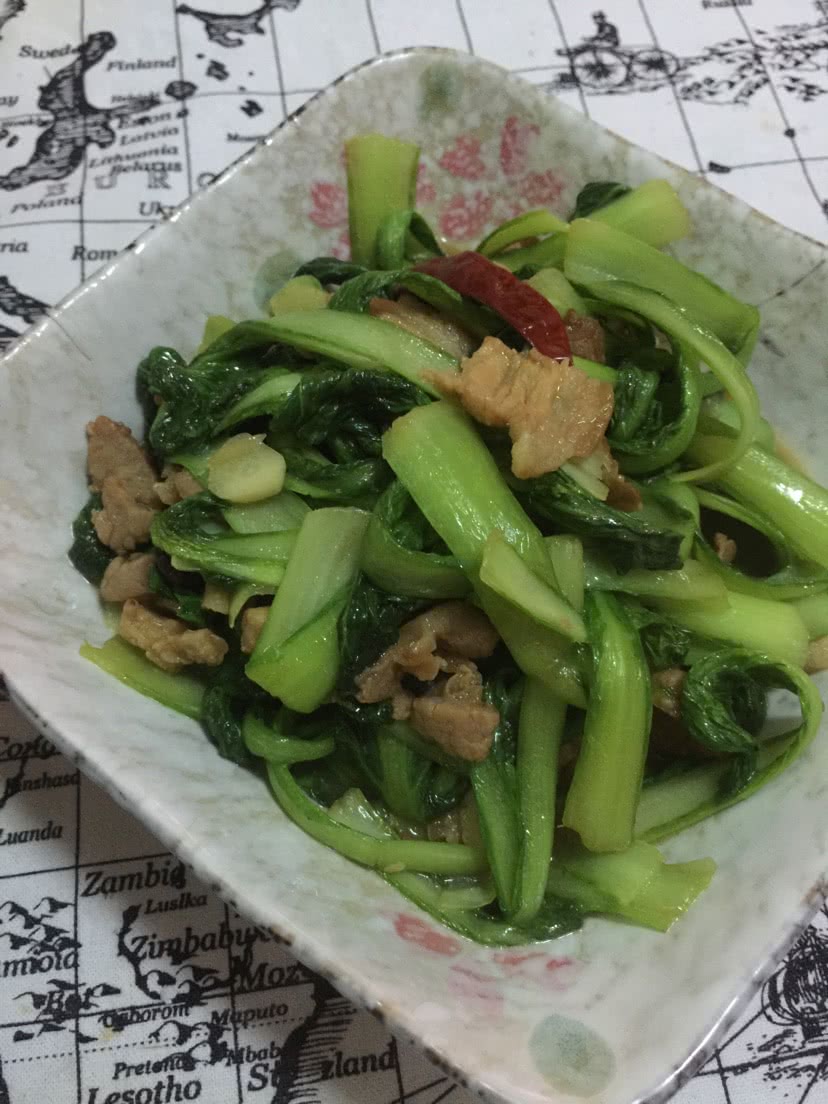 小白菜炒肉