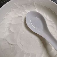 普通面粉变成蛋糕粉(低筋面粉)的做法图解2