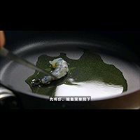 黑松露海鲜炒饭的做法图解3