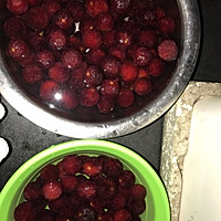 酸甜杨梅汤的做法图解1