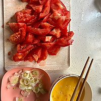 西红柿鸡蛋盖饭的做法图解2