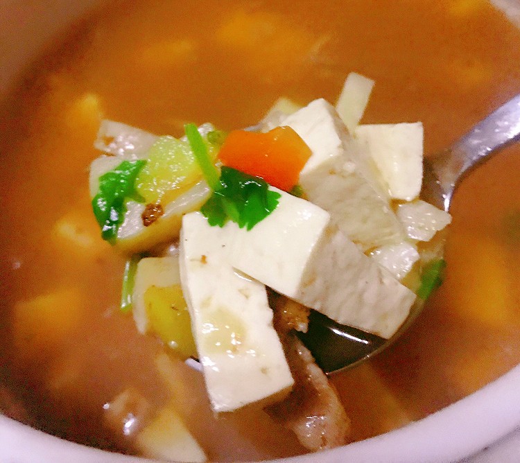 孕妇食谱-杏鲍菇豆腐肉丝汤的做法