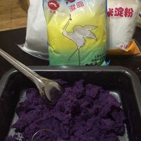 椰汁紫薯芋圆西米的做法图解2