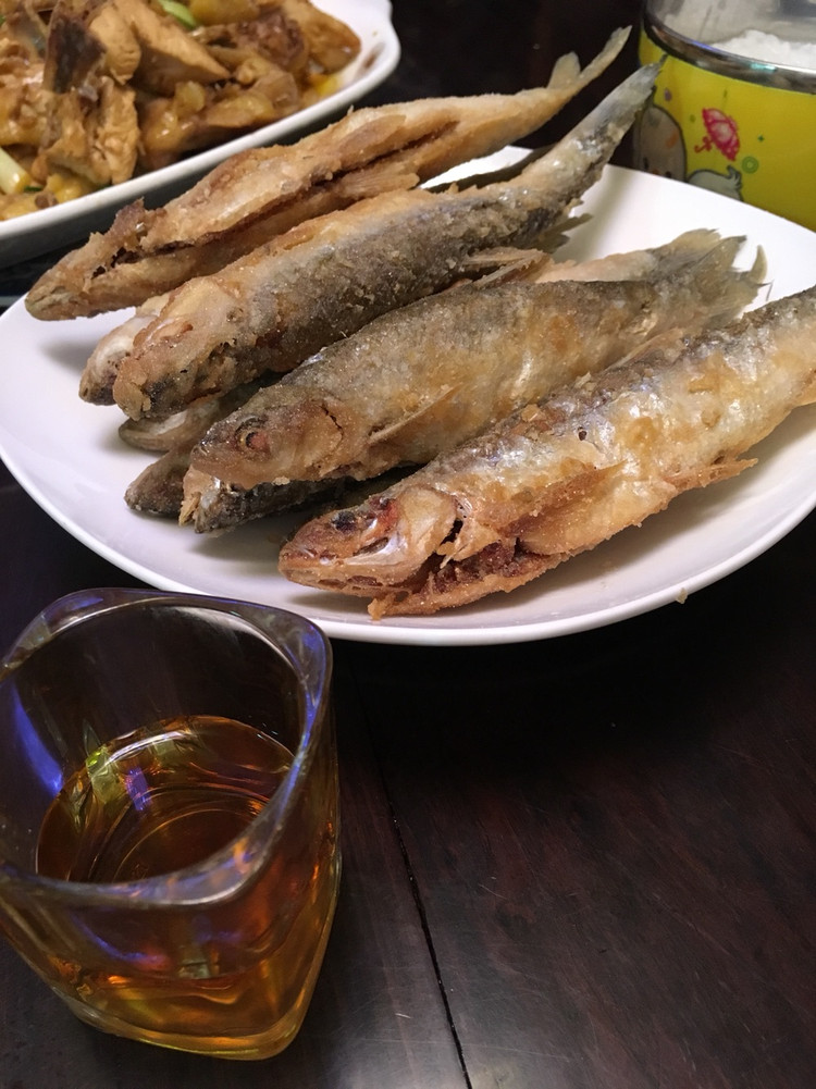椒盐秋刀鱼的做法