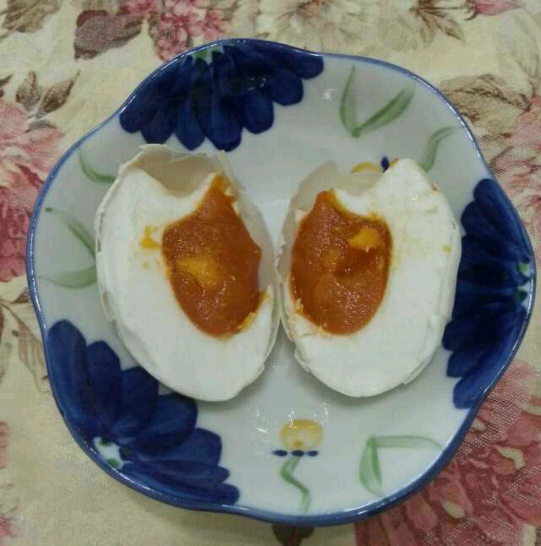 腌咸蛋怎么做_腌咸蛋的做法_豆果美食
