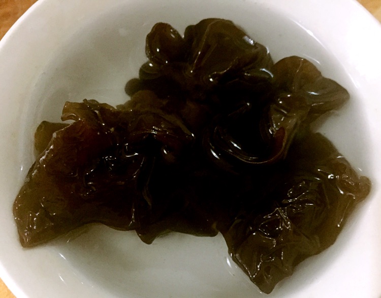 西红柿鸡蛋木耳炒米线的做法图解9