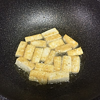 蘑菇炖豆腐的做法图解3