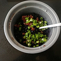 #热门美食精选#手抓饼配上这种米，皮酥馅糯，健康又美味！的做法图解6