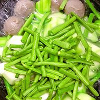 #夏日鲜味轻享健康#丝瓜肉丸汤的做法图解5
