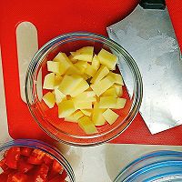 西红柿土豆白菜面疙瘩的做法图解2