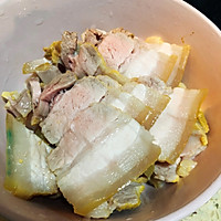 蒜苗回锅肉的做法图解1