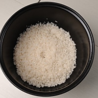 补血健脾红麯饭的做法图解1