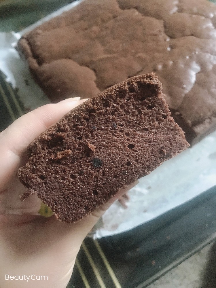 巧克力古早味蛋糕的做法