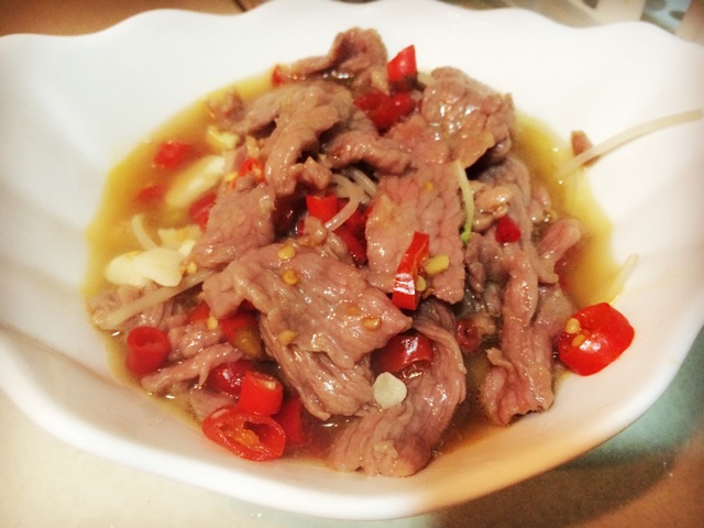 水煮牛肉（一人份）的做法图解3
