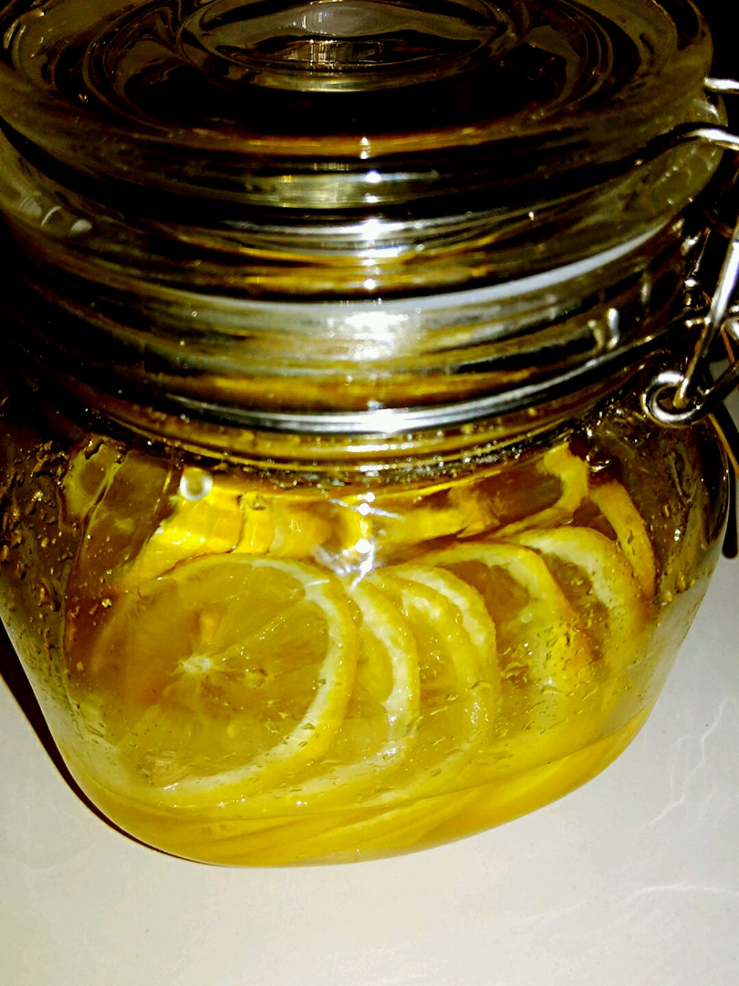 蜂蜜柠檬水的做法_【图解】蜂蜜柠檬水怎么做如何做好吃_蜂蜜柠檬水家常做法大全_白七爷谛渊_豆果美食