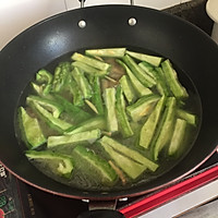 杂鱼苦瓜汤的做法图解5