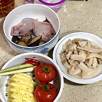 香茅海鲜汤的做法图解1