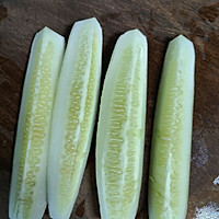 黄瓜炒牛肉的做法图解3