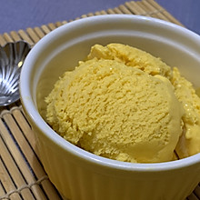 奶油芒果冰淇淋