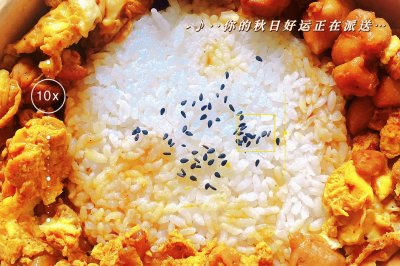 鸡腿滑蛋饭