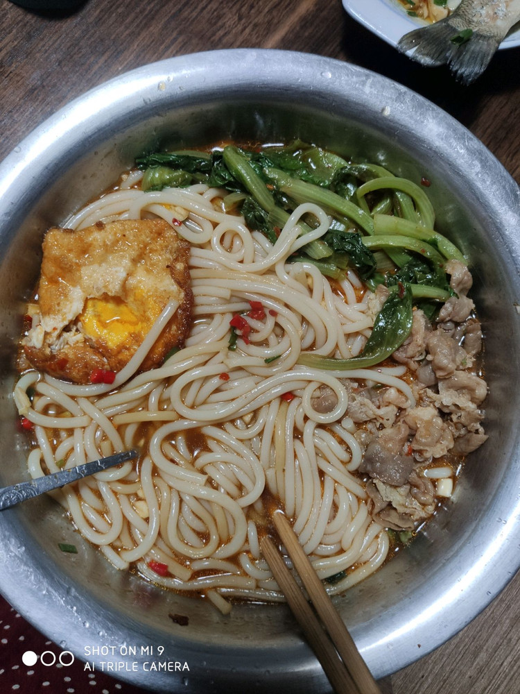 酸辣肥牛米粉的做法
