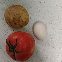 暖暖的西红市土豆鸡蛋疙瘩汤的做法图解1