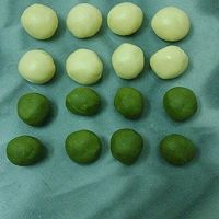 豆沙四色酥的做法图解4