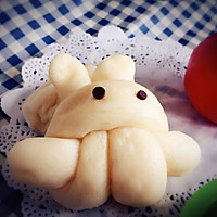 #嘉宝笑容厨房#奶香可爱卡通兔子火腿肠馒头的做法图解13
