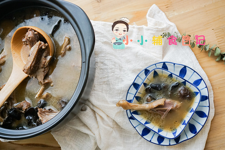 秋天干燥美味的香菇鸭汤做起来的做法