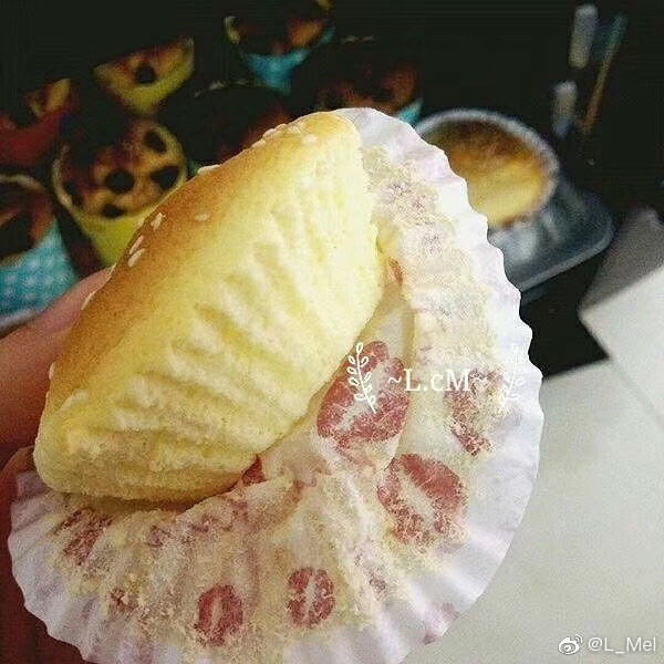 纸杯戚风电饭锅烤箱蛋糕的做法