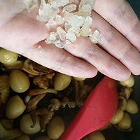 墨鱼烧鹌鹑蛋的做法图解15