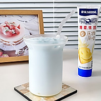 #在夏日饮饮作乐#蓝天白云炼乳冰椰奶的做法图解7