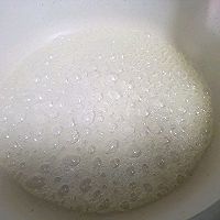 美食美刻之手工焦糖榛子巧克力的做法图解1
