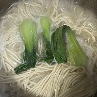 #东古滋味 幸福百味#清汤素面条的做法图解4