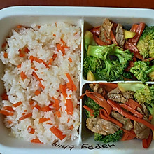 胡萝卜西兰花炒肉