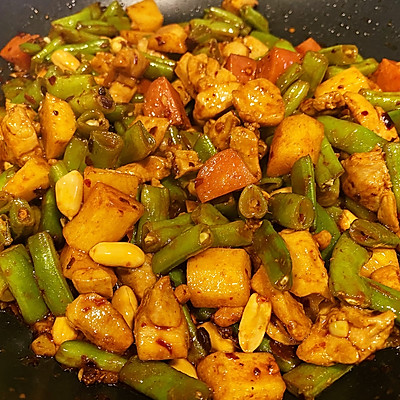 超级下饭的豆角山药鸡丁