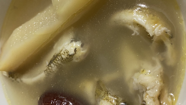 笋壳鱼苹果汤的做法