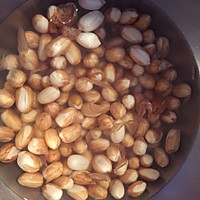 香甜浓郁【奶香花生汤】的做法图解1