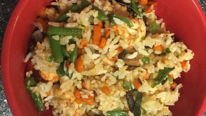 鲜虾炒饭