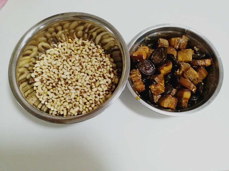  客家眉豆肉粽 【家乡的味道】#夏日时光#的做法图解2
