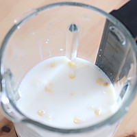 奶香玉米汁的做法图解2