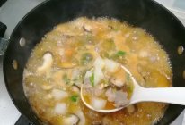 养生汤：番茄羊肉香菇枸杞萝卜汤的做法
