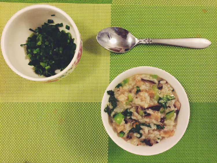 香菇菜粥（手熬粥）的做法