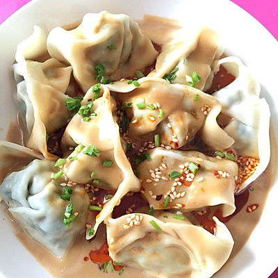 麻酱拌馄饨